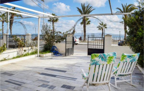 Amazing Home In Los Alcázares With House Sea View
